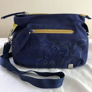 Crossbody bag